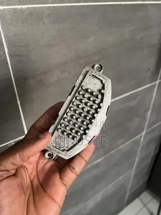 Audi Q8 Rear AC Blower Controller