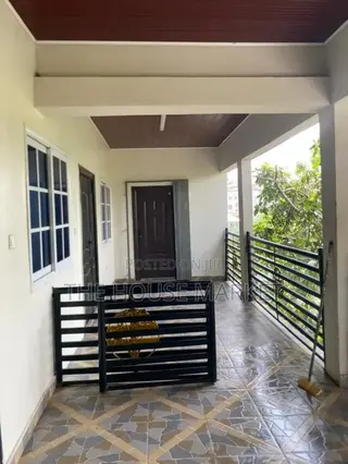 3bdrm House in Tamso Estate, Tarkwa Nsuaem for rent