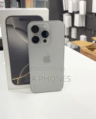 Apple iPhone 16 Pro Max 256 GB Silver