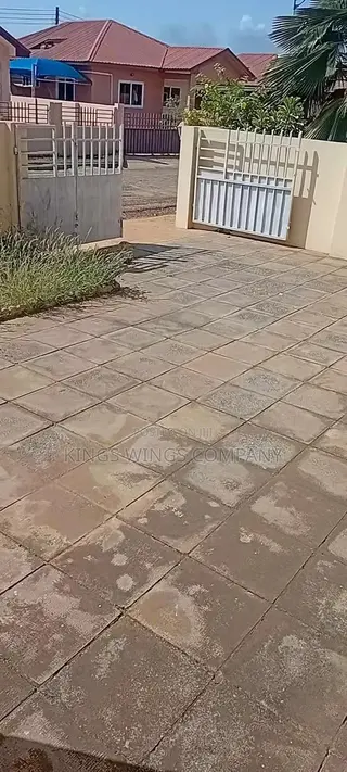 3bdrm House in Devtraco Estate, Community 25 for rent
