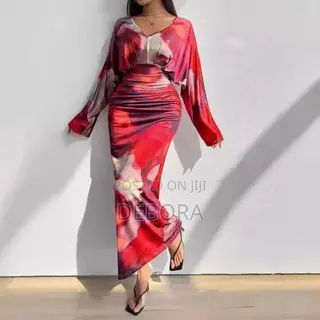 V Neck Pleated Slim Dress