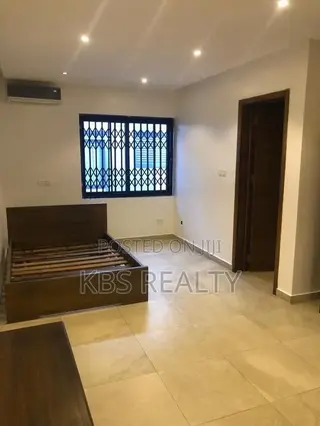 3bdrm Duplex in Trasacco Phase 1, Accra Metropolitan for rent