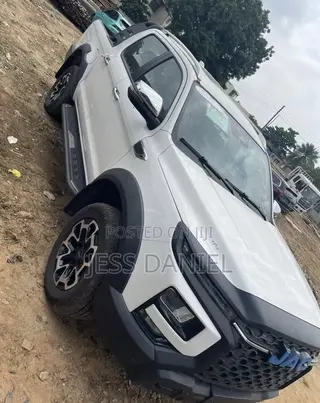 New JAC T8 2025 White