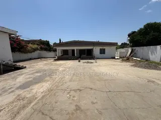 4bdrm House in Sefdard Properties, Achimota for rent