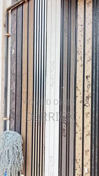 Luxury Fluted Wall Panel for Living Area, Office Facade.