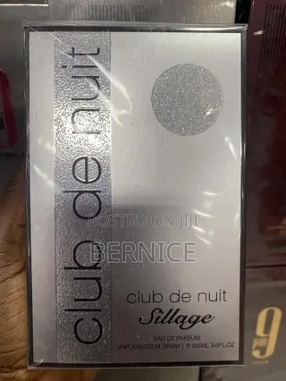 Club De Nuit Sillage in Fragrance