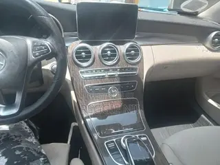 Mercedes-Benz C300 2017 White