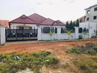 Furnished 4bdrm House in Middle Man Agency, Kumasi Metropolitan