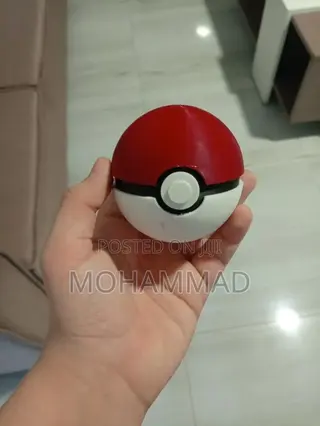 Pokéball Made to Hold Nintendo Switch 1/2 Games