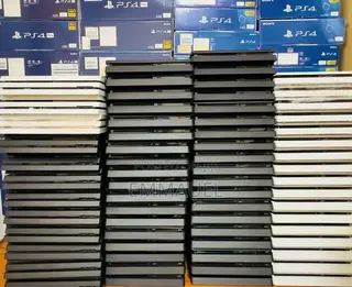 Play Station 4