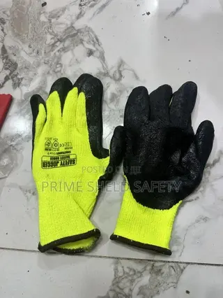 Cut-Resistant Safety Gloves