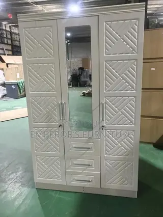 Quality Three Door Wardrobe