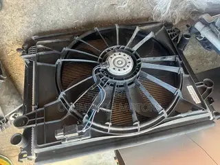 Chrysler 300 Home Used Complete Radiator (Water Tank)