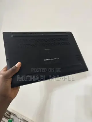 Laptop Dell Latitude 7490 4GB Intel Core i3 HDD 700GB