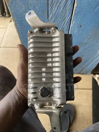 Toyota Vitz 2012 Contro Board