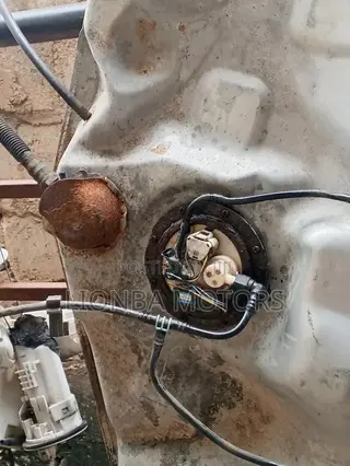 Corolla S 2005 Fuel Tank