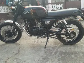 Suzuki 2020 Black