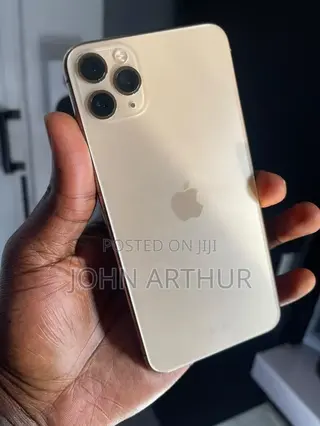 Apple iPhone 11 Pro Max 64 GB Gold
