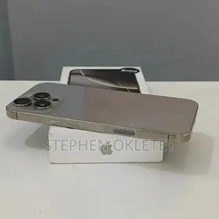 New Apple iPhone 15 Pro Max 256 GB Silver