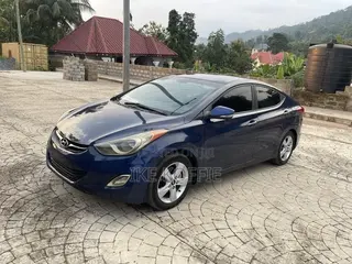 Hyundai Elantra 2012 Blue