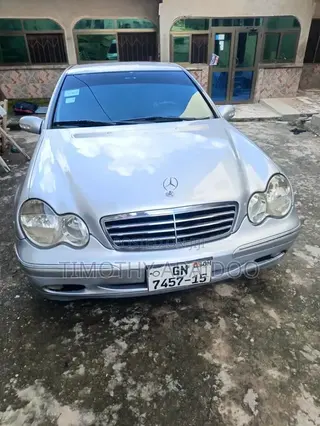 Mercedes-Benz C220 Classic 2001 Silver
