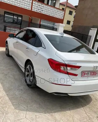 Honda Accord 2018 White