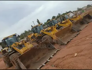 Wheel Loaders for Hiring