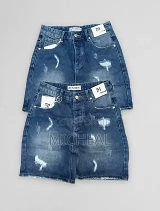 *Quality Jeans Short* *Available: 30,31,32,33,34,36*
