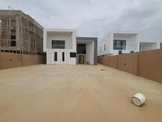 5bdrm House in East Legon, Adjiriganor for sale