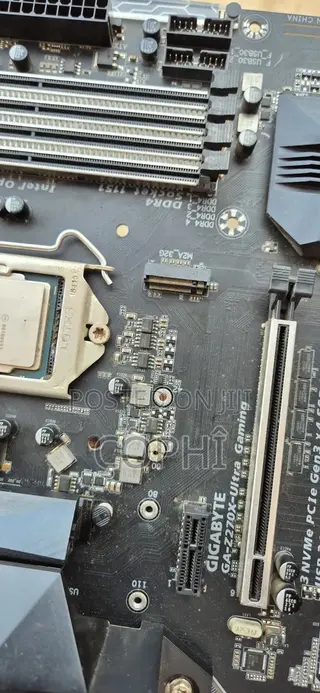 Gigabyte GA-Z270X-Ultra Gaming ATX