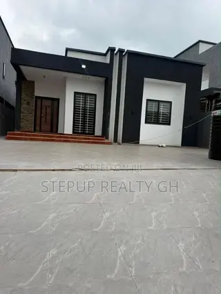 3bdrm House in Oyarifa for sale