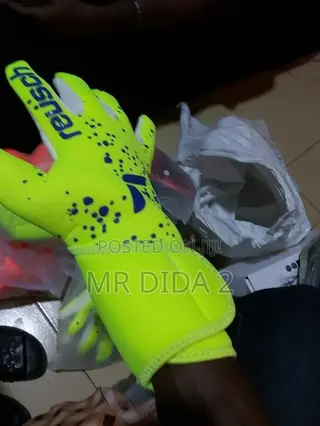 Quality Goalkeepers Gloves Available