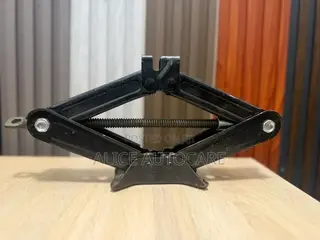 Home Used Jack - Scissors
