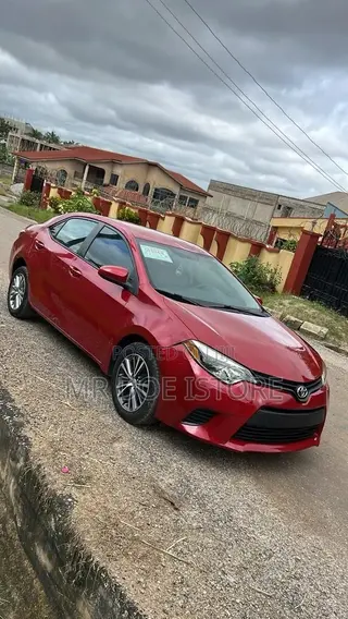 Toyota Corolla LE Eco 4dr Sedan (1.8L 4cyl CVT) 2015 Black
