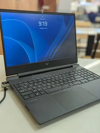 New Laptop HP Victus 15 24GB AMD Ryzen 5 SSD 512GB