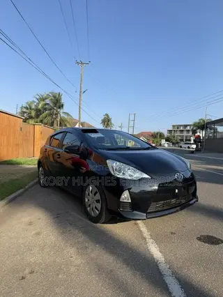 Toyota Aqua 2012 Matt Black