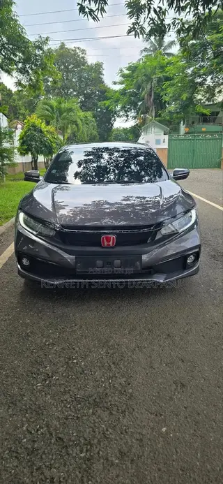 Honda Civic 2019 Gray
