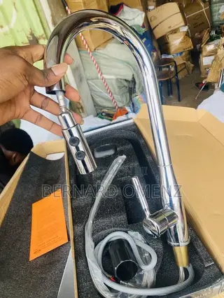 High Standard Pulling Kitchen Sink Tap