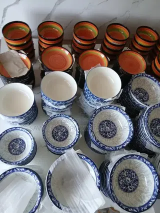 Ceramic Plates and Bowls