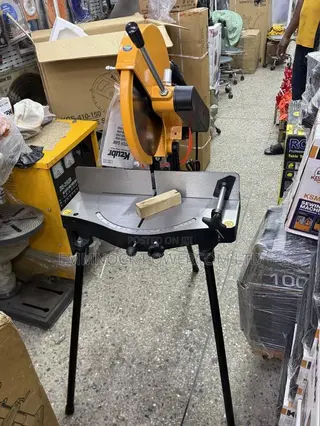 Alumium Cutting Machine