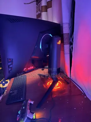 ASUS Rog Strix Curved Monitor 32inch