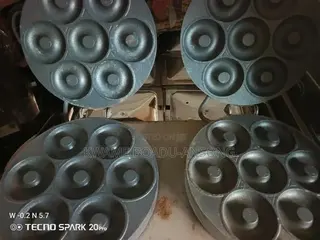 Commercial Doughnuts Maker