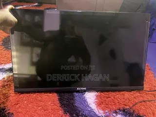 32 Inches Digital Satellite TV