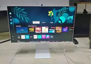 Samsung M8 Monitor White