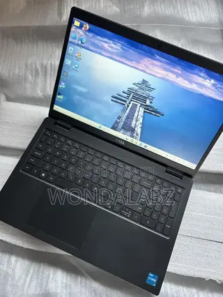 Laptop Dell Latitude 3520 8GB Intel Core i3 SSD 128GB