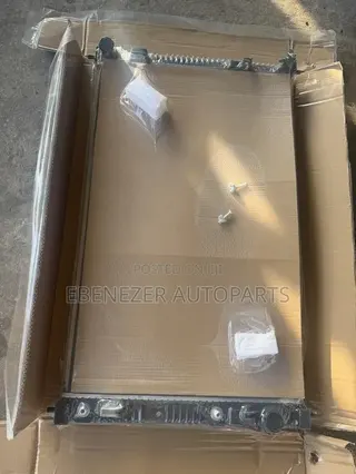 Mitsubishi Outlander Radiator Water Tank 2022 2023 2024 2025 2026
