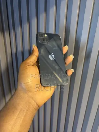 Apple iPhone 13 128 GB Black