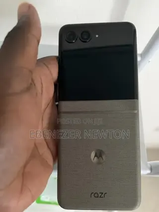 New Motorola Razr 2026 256 GB Gray