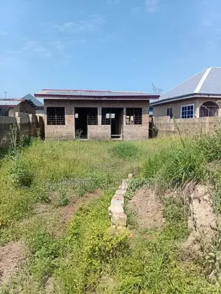 1bdrm House in Olebu for Sale