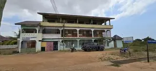 2 Storey on 3 Plots of Land for Sale or Long Lease